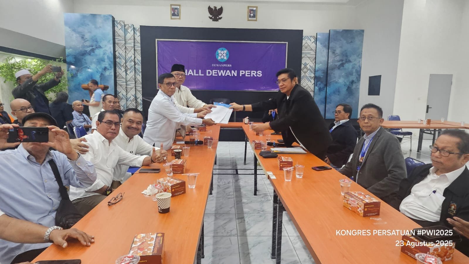 Hendry Ch Bangun Resmi Mendaftar Calon Ketua Umum PWI, Usung Semangat Persatuan