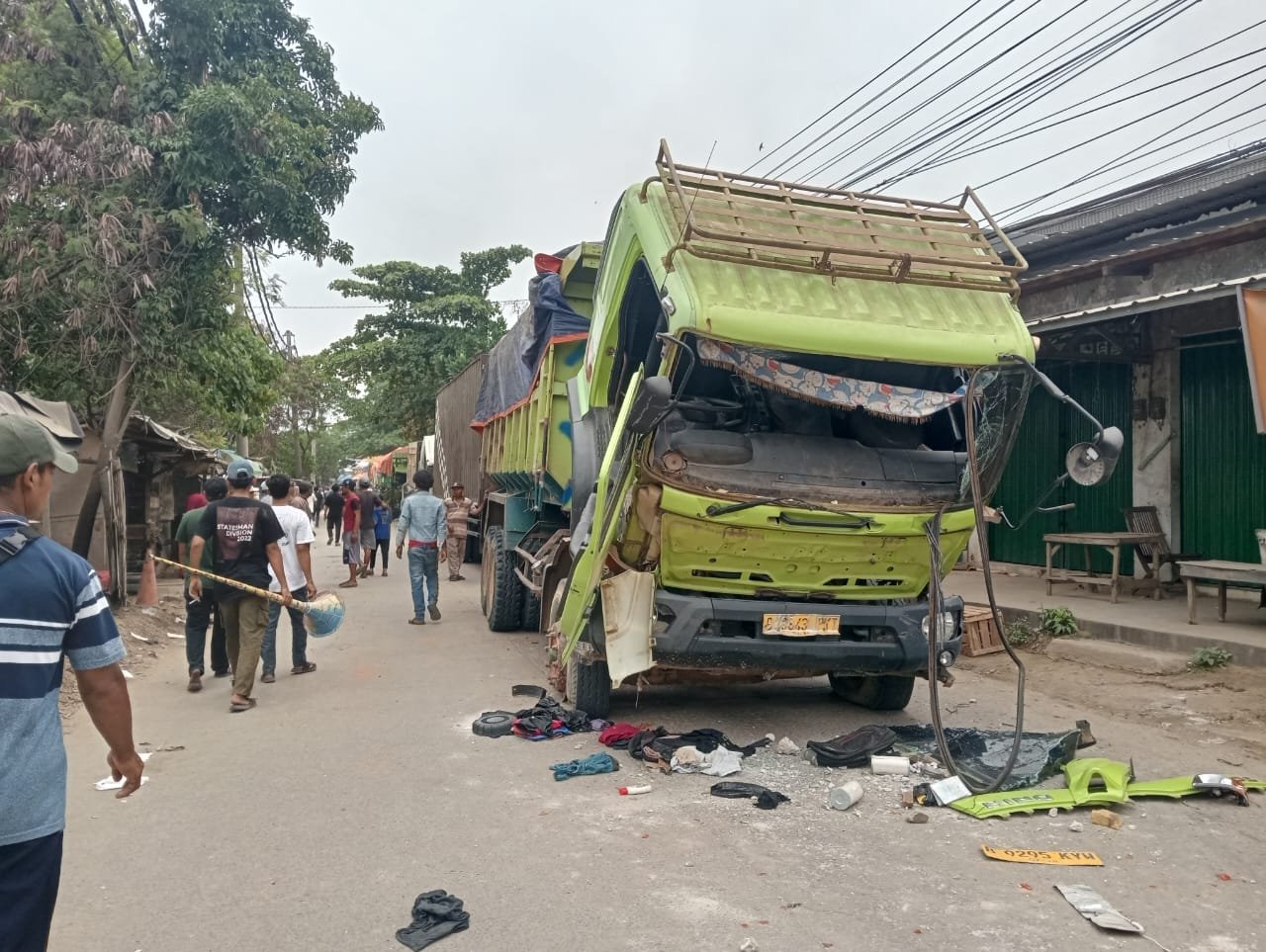 Truk Tanah Dilarang Beraktivitas Sampai 14 November
