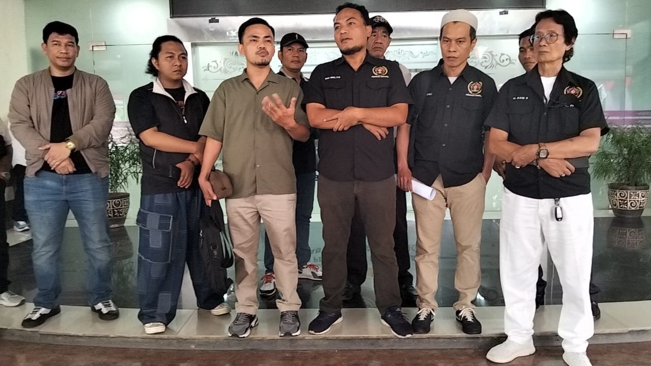 PWI Layangkan Somasi, Pejabat Sekretariat DPRD Tangerang Diduga Intimidasi Wartawan