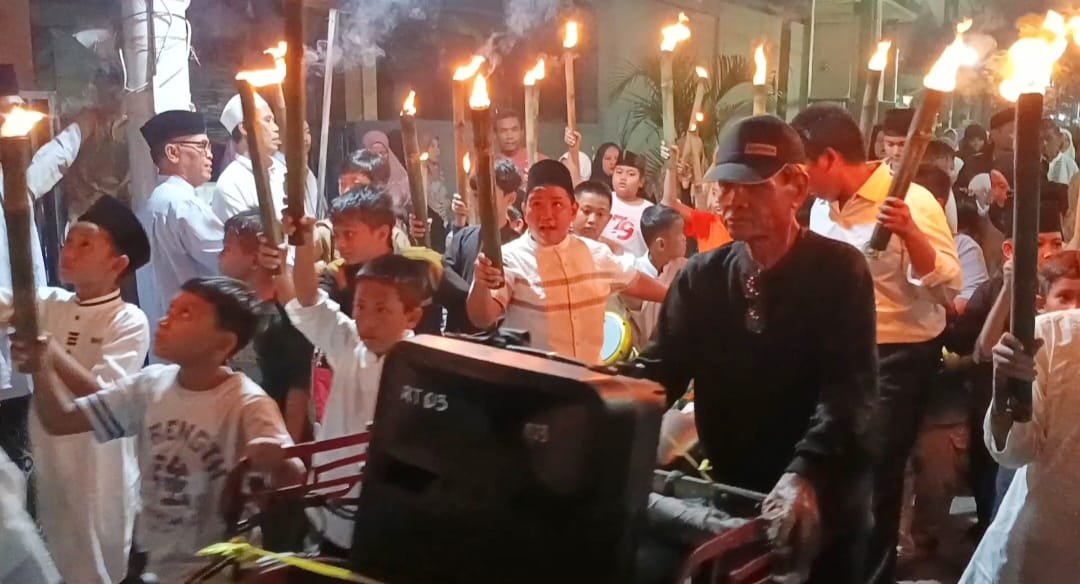 Cahaya Hijrah di Periuk Jaya, Pawai Obor Sambut Tahun Baru Islam 1447 Hijriah
