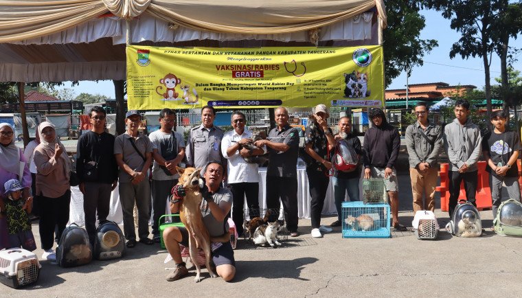 Hindari Rabies, Ratusan Hewan di Kabupaten Tangerang Diberikan Vaksin