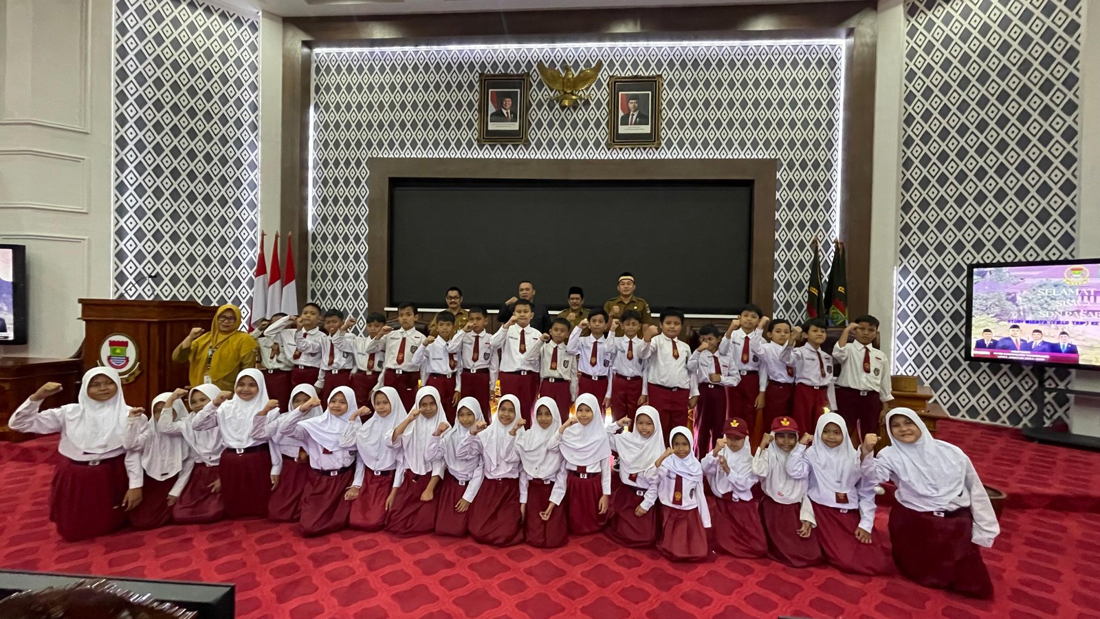Edukasi Politik Sejak Dini, Siswa SDN Pasar Kemis III Belajar Demokrasi di DPRD Tangerang