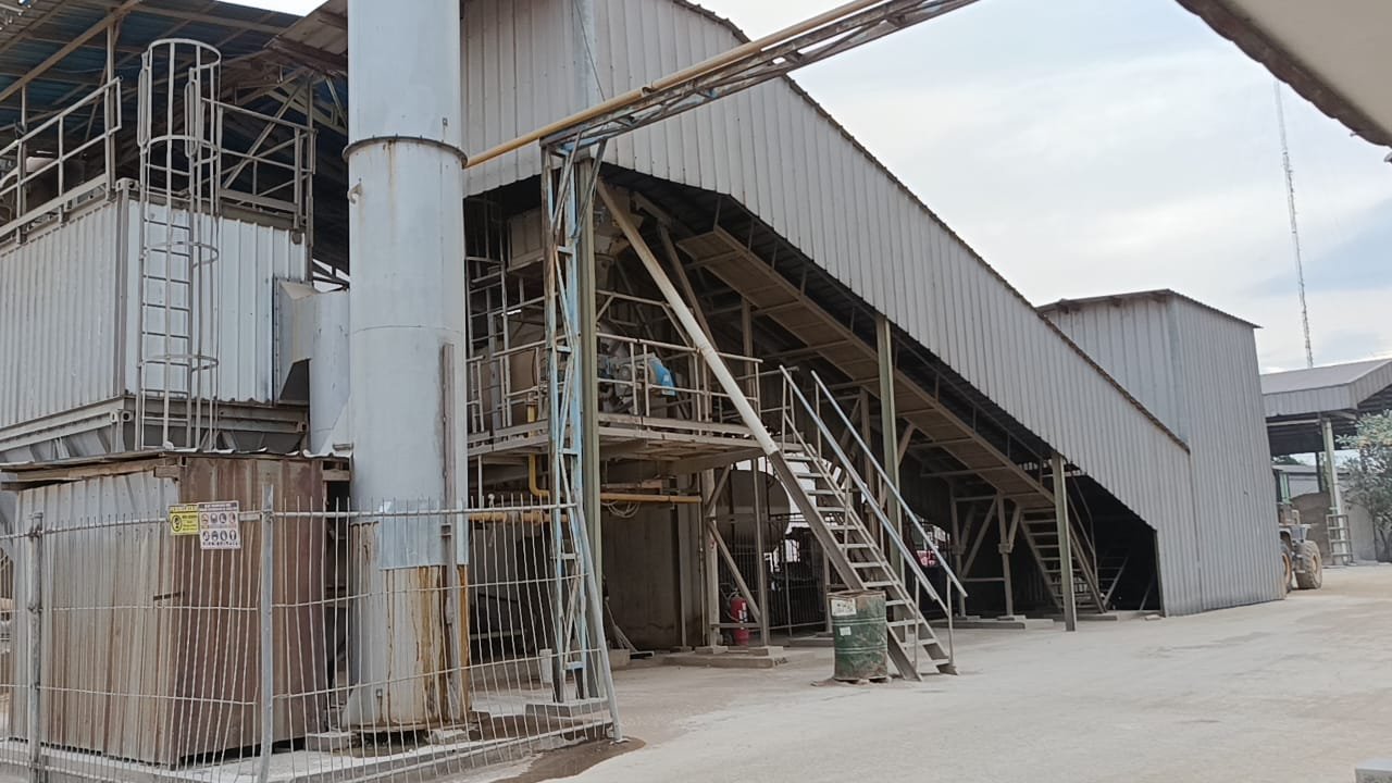 Mesin Pabrik Bata Ringan Meledak di Cikupa, Material Terpental hingga Permukiman Warga