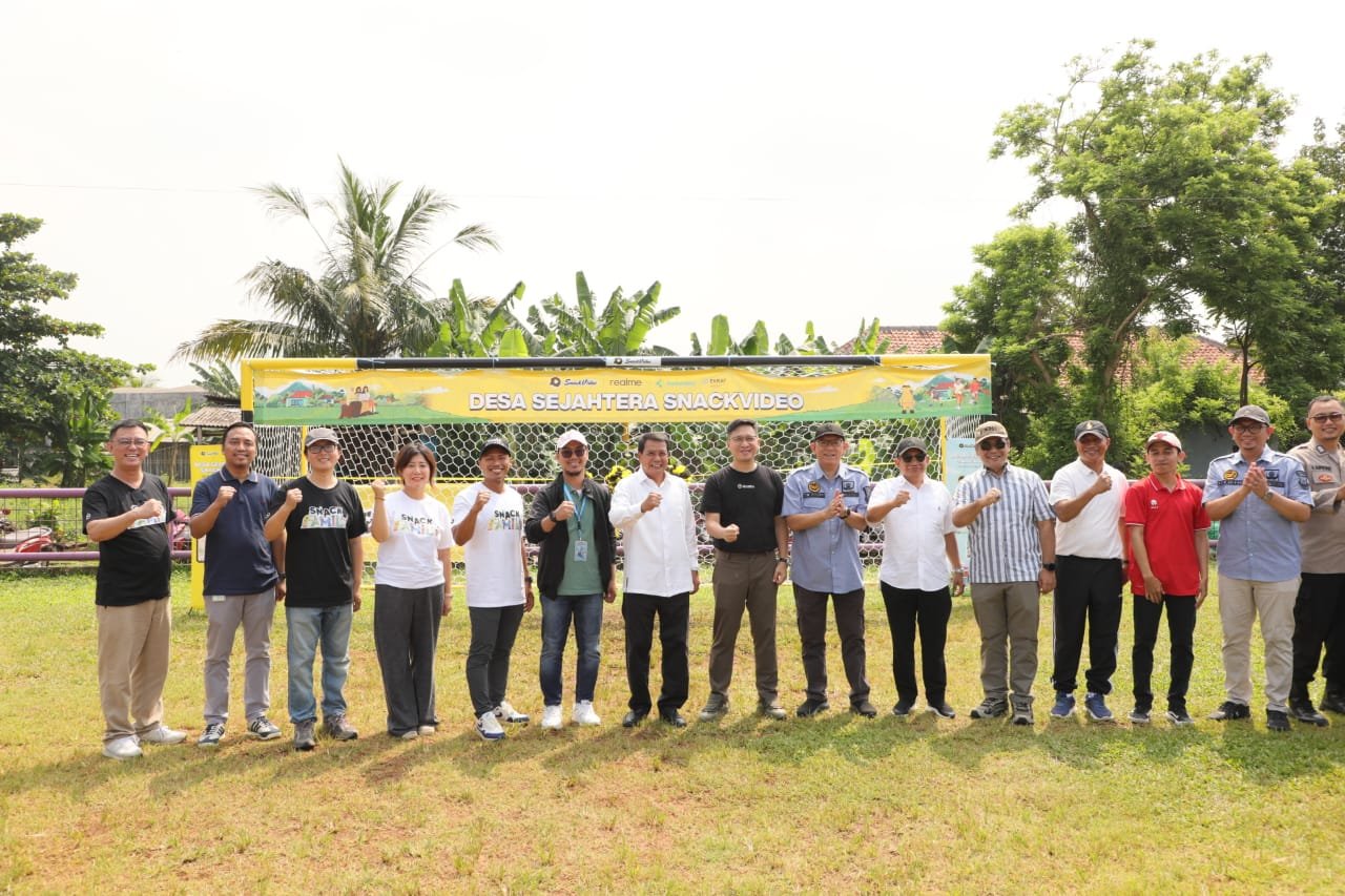 Bupati Tangerang Resmikan Stadion Mini Kecamatan Legok, Hasil Kolaborasi dengan Snack Video