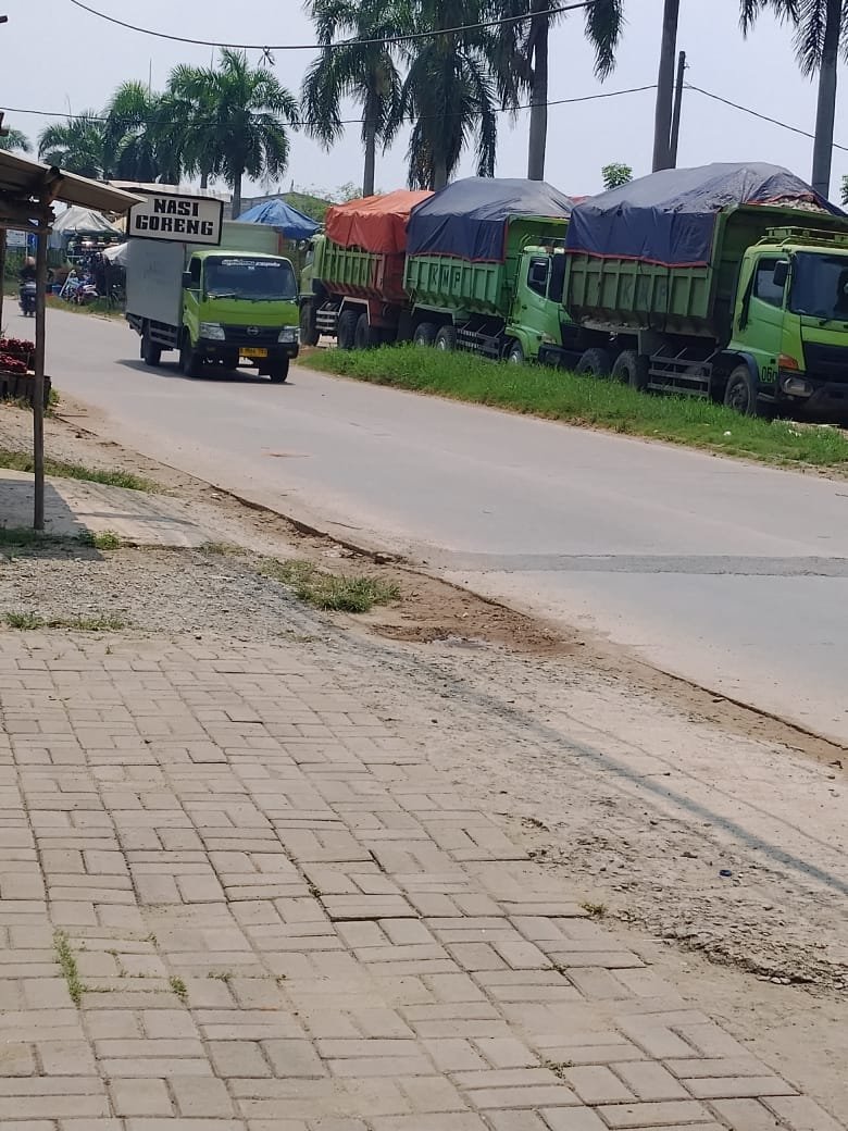 Aktivis Desak Aparat Usut Pungli Parkir Truk di Jalan Adiyasa Solear
