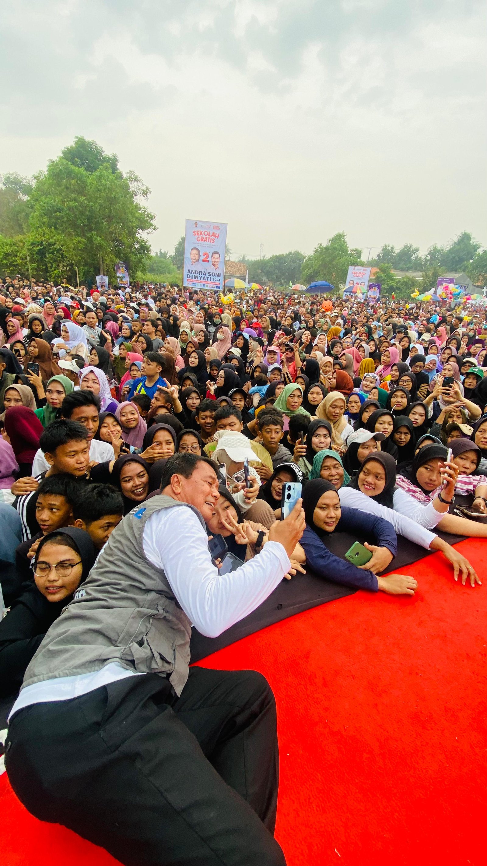 Lebih Disukai Masyarakat, Maesyal-Intan Terapkan Politik Gembira di Kabupaten Tangerang