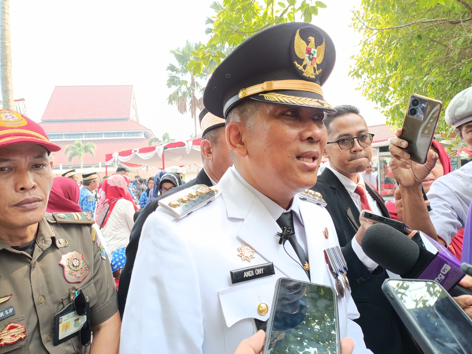 Pj Bupati Tangerang Ajak Masyarakat Perkuat Desa Di-Hari Desa Nasional 2025