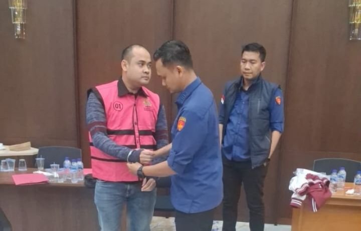 Kasi Pidum Kejari Kabupaten Tangerang Ditetapkan Sebagai Tersangka Usai di OTT KPK