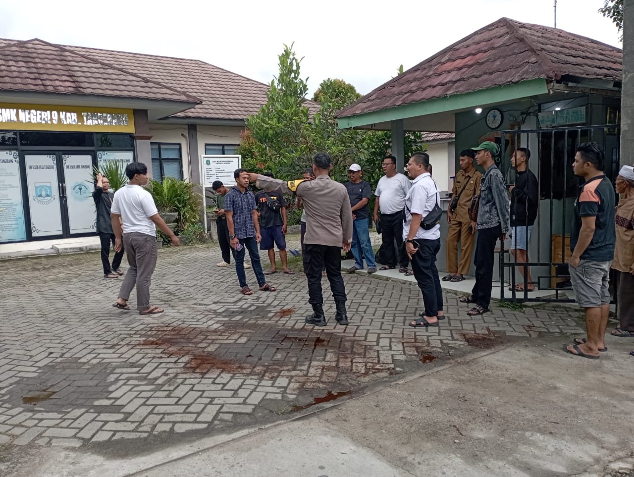 Polisi Buru 2 Oknum LSM Gerhana, Buntut Penusukan Satpam SMKN 9 Kabupaten Tangerang