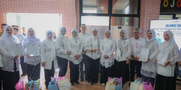 Empat Perempuan Kabupaten Tangerang Diberikan Penghargaan di Hari Kartini ke-146