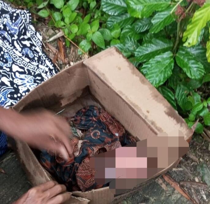 Bayi Perempuan Ditemukan Didekat Kuburan Desa Sukatani Cisoka