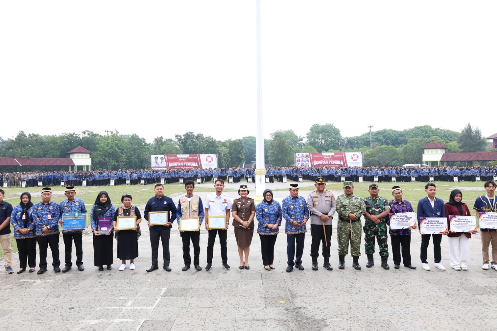Pemkab Tangerang Salurkan 200 Beasiswa bagi Pemuda Berprestasi di Momentum Sumpah Pemuda