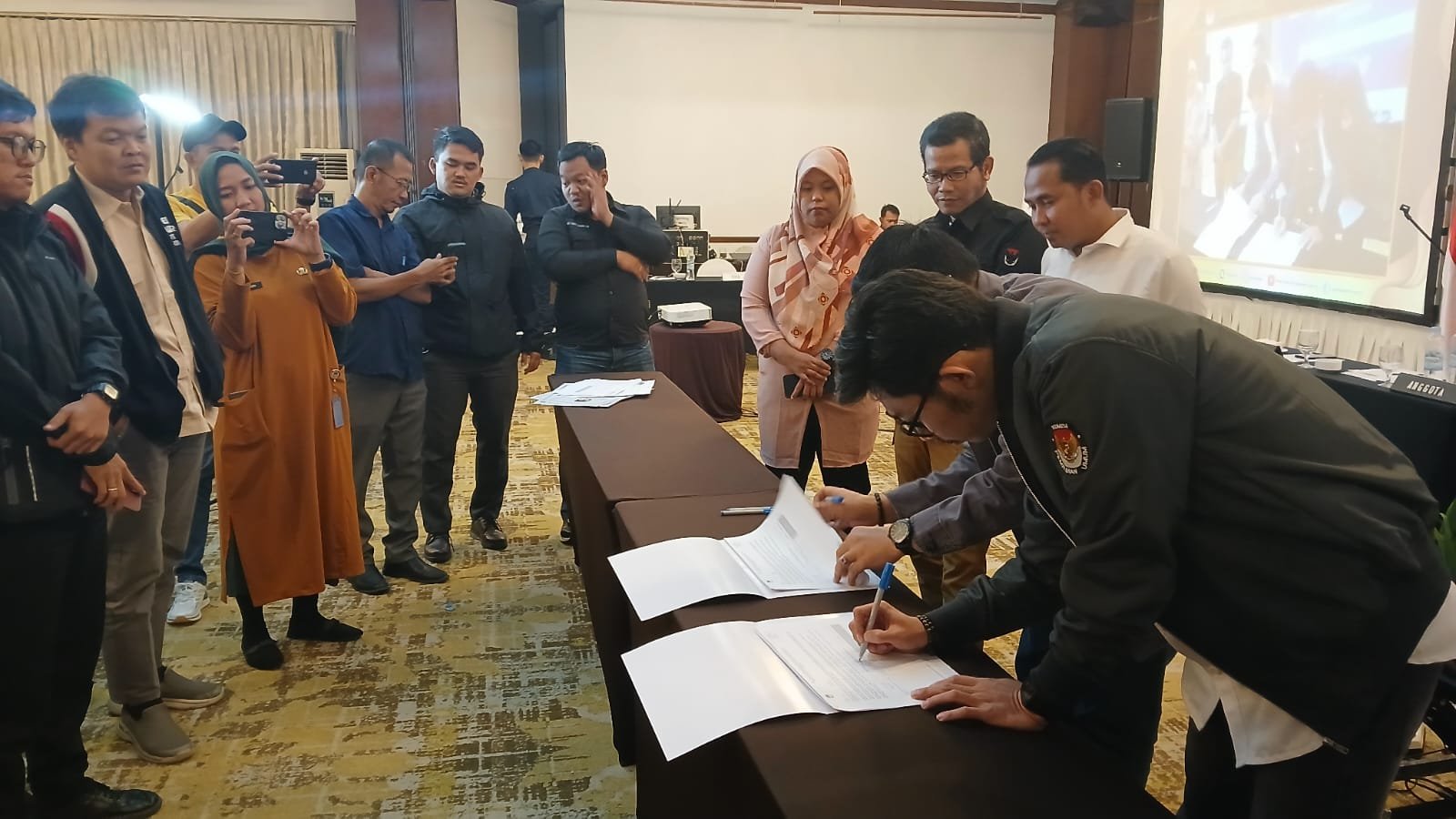 Penetapan Maesyal-Intan Jadi Bupati-Wakil Bupati Tangerang Diprediksi Sesuai Jadwal