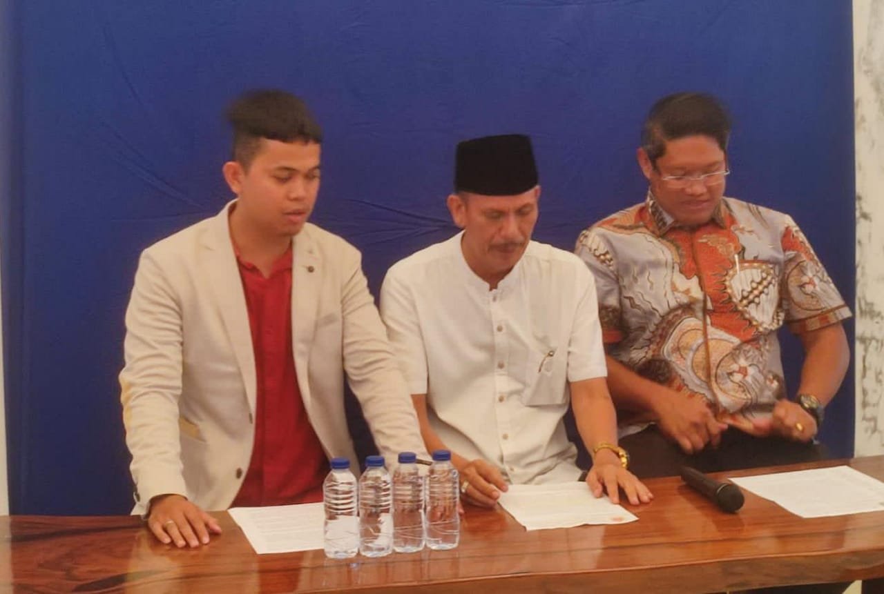 Kasus Pagar Laut, Kades Kohod Pakuhaji Angkat Bicara