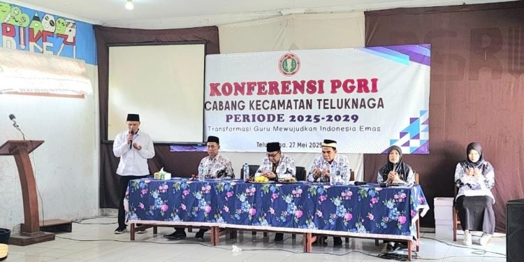 Mahmud Fasha Terpilih Sebagai Ketua PGRI Kecamatan Teluknaga Lewat Konfercab