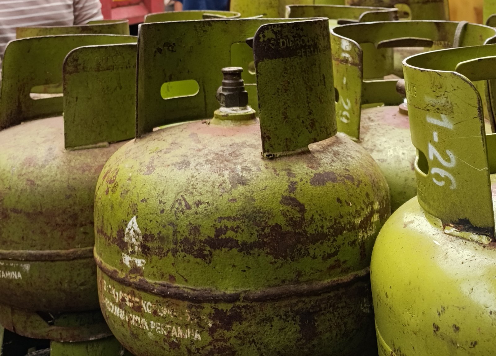 Miris ! Demi Dapatkan Gas LPG 3kg, Wanita di Tangsel Meninggal Dunia